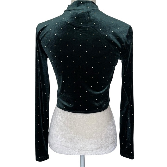 Forever 21 Velvet Crop Top Women’s Size S Studded Mock Neck Long Sleeves - Picture 4 of 5